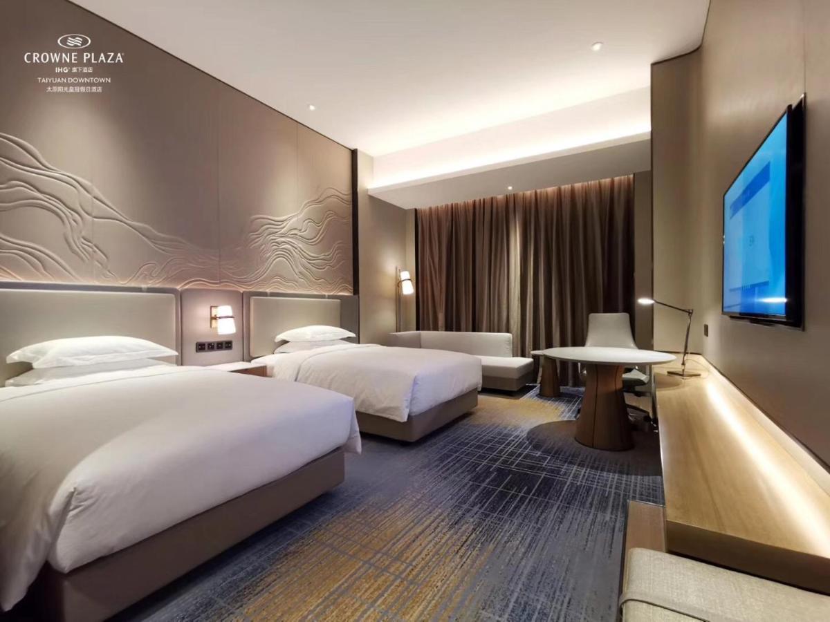 Sunshine Plaza Taiyuan Downtown Hotel Exterior photo